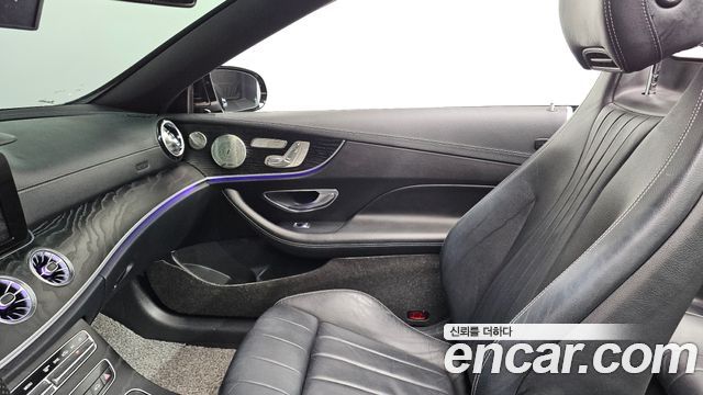 Mercedes-Benz E-Class (W213) E220d Cabriolet 2018 — фото 25