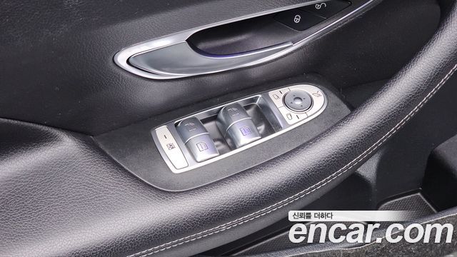 Mercedes-Benz E-Class (W213) E220d Cabriolet 2018 — фото 27