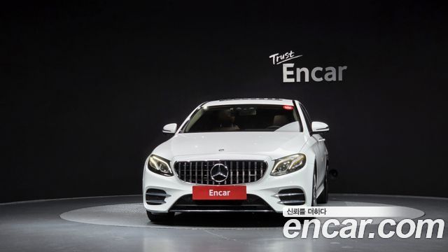 Mercedes-Benz E-Class (W213) E300 AMG Line 2019 — фото 3