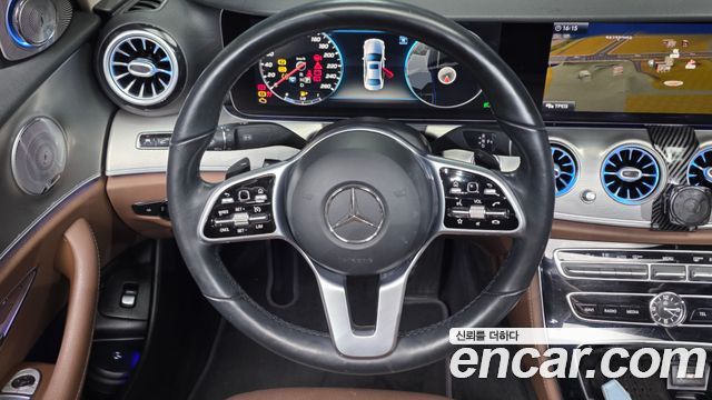 Mercedes-Benz E-Class (W213) E300 AMG Line 2019 — фото 13
