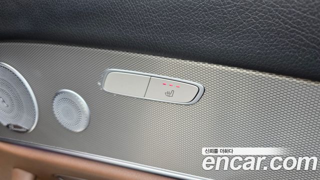 Mercedes-Benz E-Class (W213) E300 AMG Line 2019 — фото 19