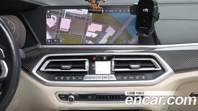 BMW X6 (G06) M50i 2021 — фото 14