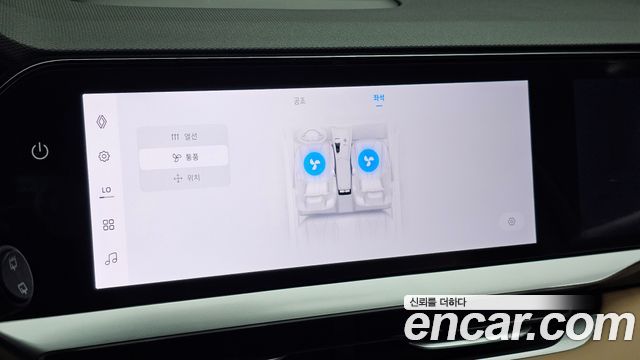 Renault Korea Grand Koleos 1.5 E-TECH Iconic 2WD 2025 — фото 31