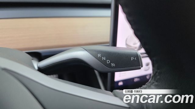 Tesla Model 3 Long Range AWD 2020 — фото 9