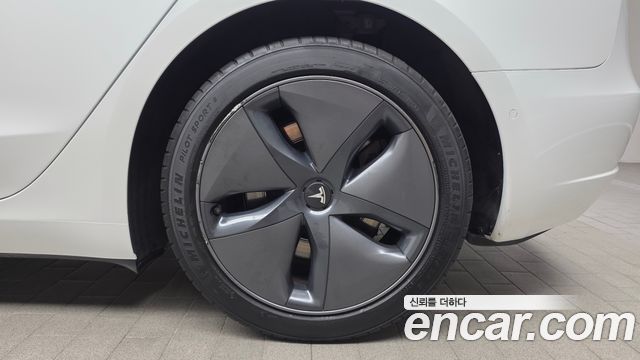 Tesla Model 3 Long Range AWD 2020 — фото 21