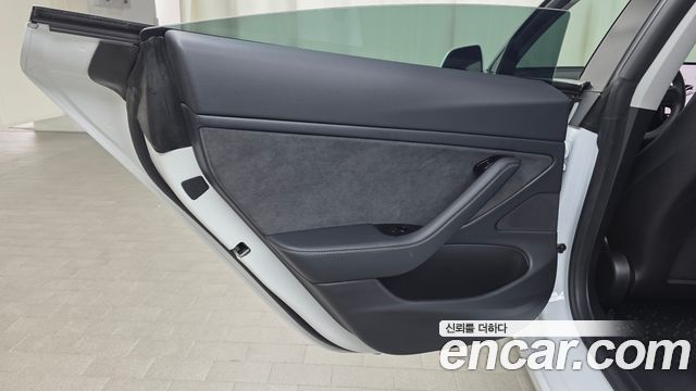 Tesla Model 3 Long Range AWD 2020 — фото 25