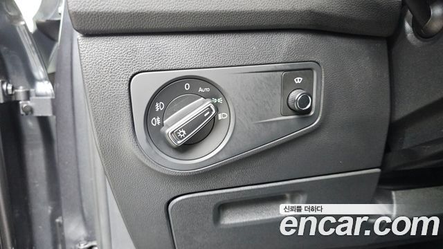 Volkswagen Tiguan Allspace 2.0 TDI Prestige 2020 — фото 15