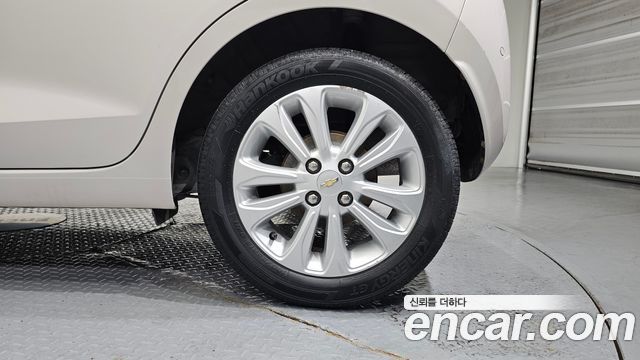Chevrolet Next Spark LTZ 2016 — фото 21