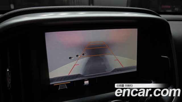 Chevrolet Colorado 3.6 Extreme 4WD 2020 — фото 15