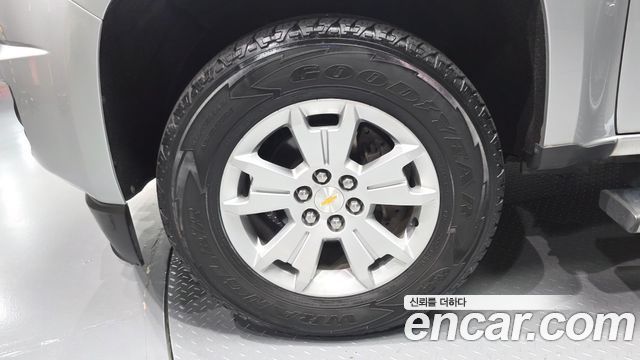 Chevrolet Colorado 3.6 Extreme 4WD 2020 — фото 21