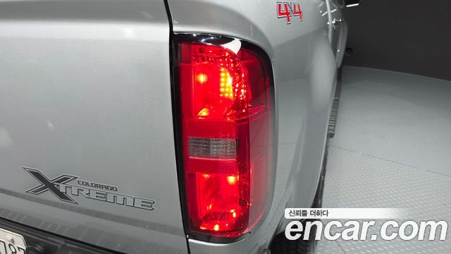 Chevrolet Colorado 3.6 Extreme 4WD 2020 — фото 23