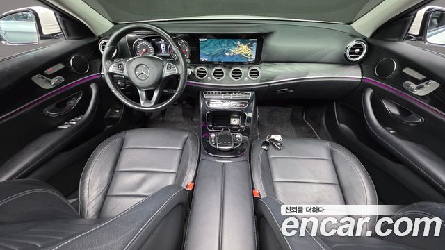 Mercedes-Benz E-Class (W213) E220d Avantgarde 2017 — фото 7