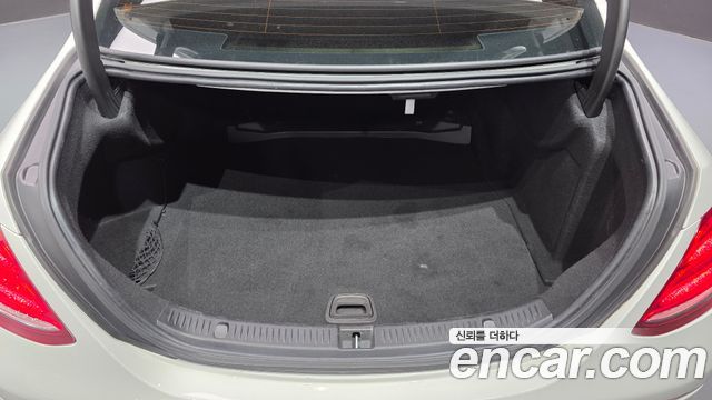 Mercedes-Benz E-Class (W213) E220d Avantgarde 2017 — фото 18