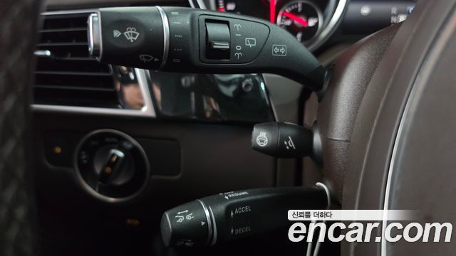 Mercedes-Benz GLS-Class (X166) GLS500 4MATIC 2017 — фото 20