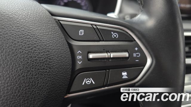 Hyundai Santa Fe Diesel 2.2 2WD Premium Choice 2021 — фото 17