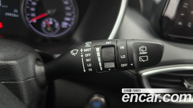 Hyundai Santa Fe Diesel 2.2 2WD Premium Choice 2021 — фото 19