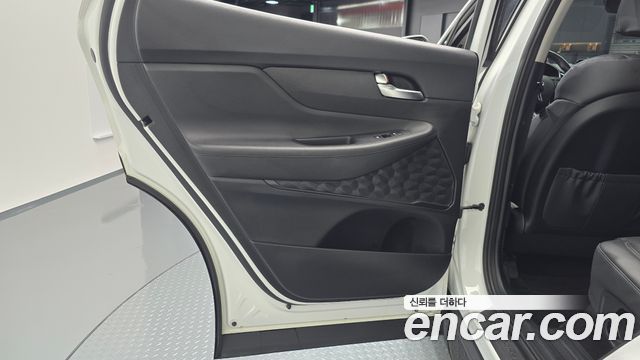 Hyundai Santa Fe Diesel 2.2 2WD Premium Choice 2021 — фото 25