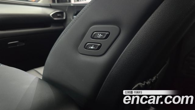 Hyundai Santa Fe Diesel 2.2 2WD Premium Choice 2021 — фото 28