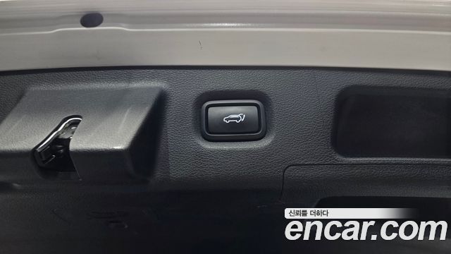 Hyundai Santa Fe Diesel 2.2 2WD Premium Choice 2021 — фото 32