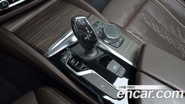 BMW 5 Series (G30) 520d Luxury Plus 2018 — фото 9