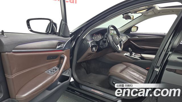 BMW 5 Series (G30) 520d Luxury Plus 2018 — фото 10