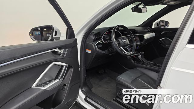 Audi Q3 (F3) 35 TDI Premium 2020 — фото 10