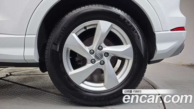Audi Q3 (F3) 35 TDI Premium 2020 — фото 27