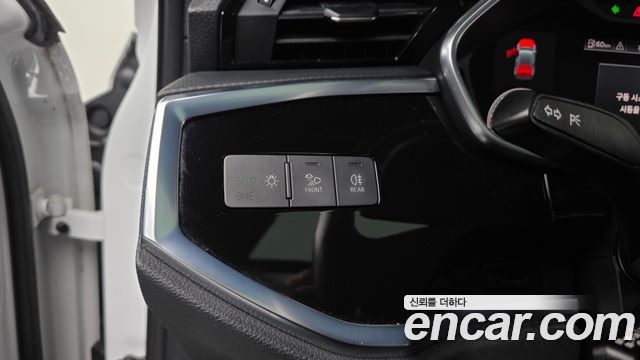 Audi Q3 (F3) 35 TDI Premium 2020 — фото 35