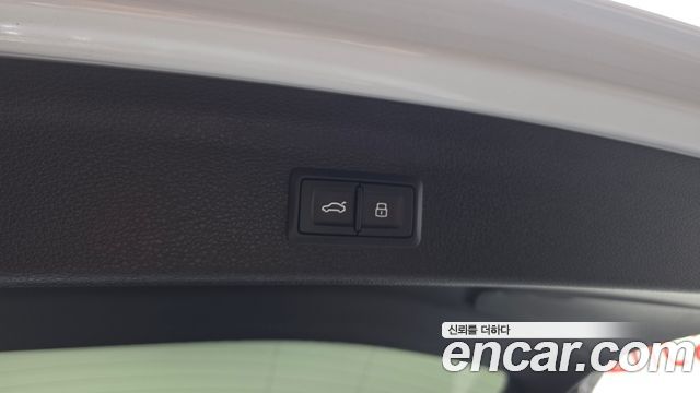 Audi Q3 (F3) 35 TDI Premium 2020 — фото 41