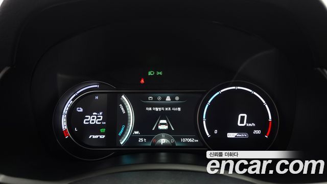 Kia Niro EV Noblesse 2019 — фото 8