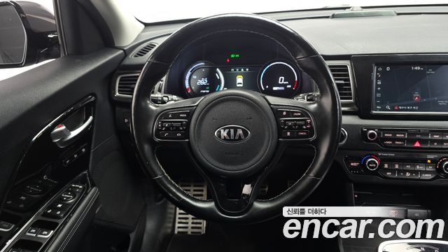 Kia Niro EV Noblesse 2019 — фото 16