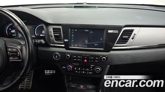 Kia Niro EV Noblesse 2019 — фото 17