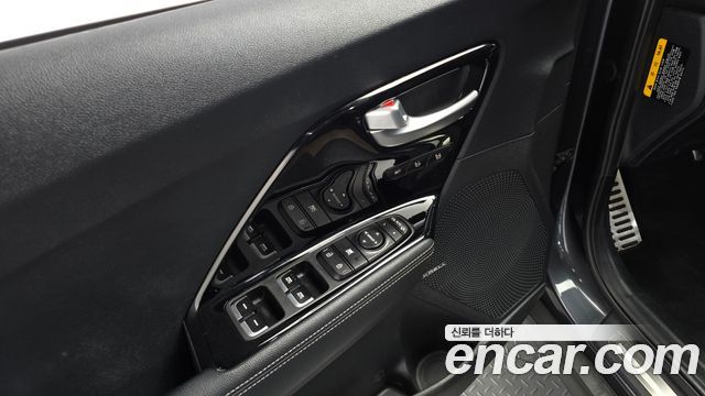 Kia Niro EV Noblesse 2019 — фото 18