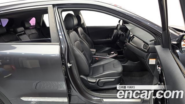 Kia Niro EV Noblesse 2019 — фото 32