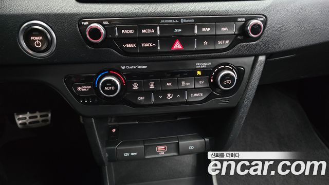Kia Niro EV Noblesse 2019 — фото 34