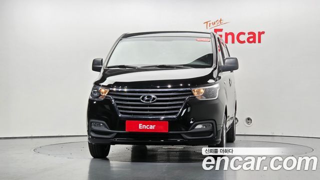 Hyundai Grand Starex Van 3-Seater Smart 2021 — фото 3