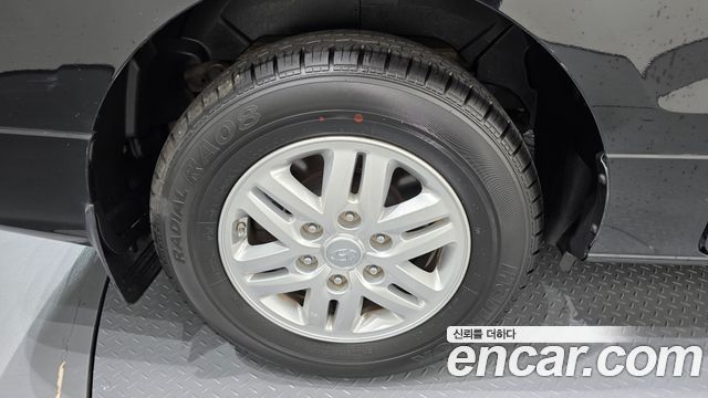 Hyundai Grand Starex Van 3-Seater Smart 2021 — фото 21