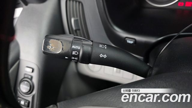 Hyundai Grand Starex Van 3-Seater Smart 2021 — фото 30