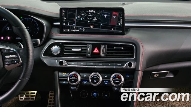 Genesis G70 Gasoline 2.0T 4WD 2021 — фото 18