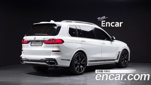 BMW X7 (G07) xDrive 40i M Sport 6STR 2022 — фото 2
