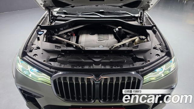 BMW X7 (G07) xDrive 40i M Sport 6STR 2022 — фото 6