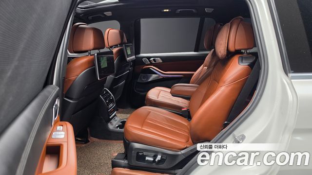 BMW X7 (G07) xDrive 40i M Sport 6STR 2022 — фото 15