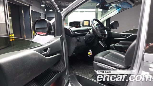 Hyundai Staria Cargo 3-Seater Modern 2022 — фото 10