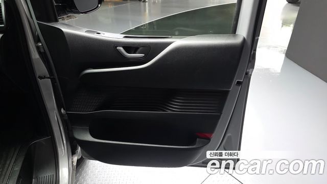 Hyundai Staria Cargo 3-Seater Modern 2022 — фото 25