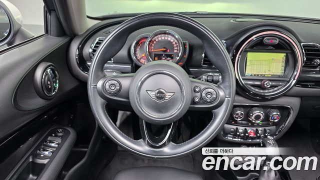 MINI Cooper Clubman Standard 2nd 2016 — фото 13