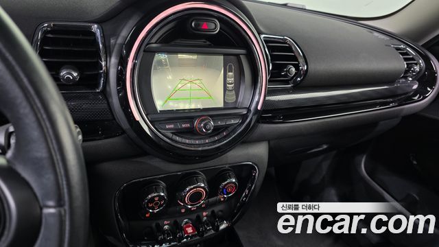 MINI Cooper Clubman Standard 2nd 2016 — фото 15
