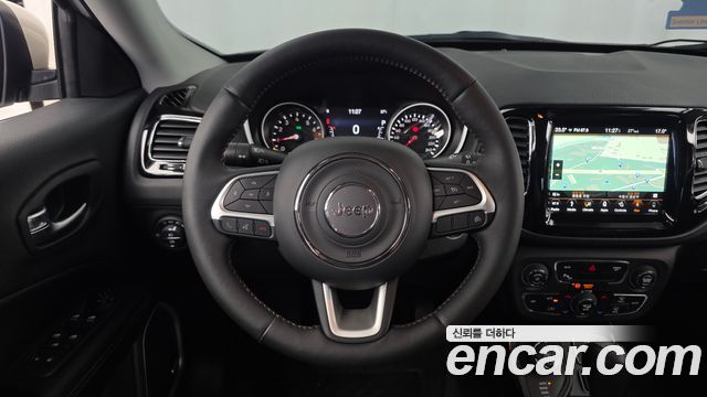 Jeep Compass (II) 2.4 Limitied AWD 2019 — фото 13
