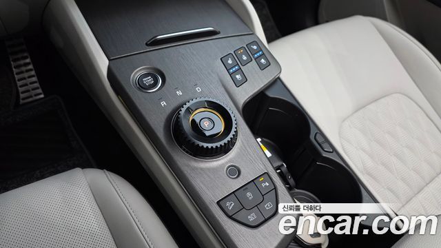 Kia Sportage (V) Gasoline 1.6 Turbo 2WD Signature X Line 2026 — фото 9
