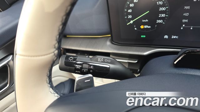 Kia Sportage (V) Gasoline 1.6 Turbo 2WD Signature X Line 2026 — фото 28