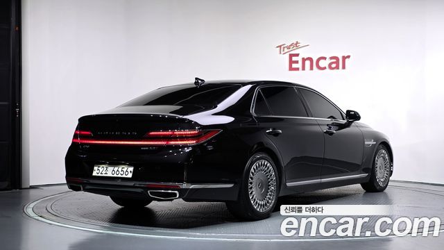 Genesis G90 3.3 T AWD Premium Luxury 2019 — фото 2